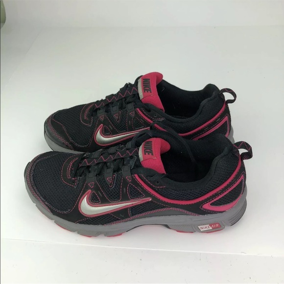 Nike Air Womens Size 8.5 Black Hot Pink Sneakers - Picture 2 of 8